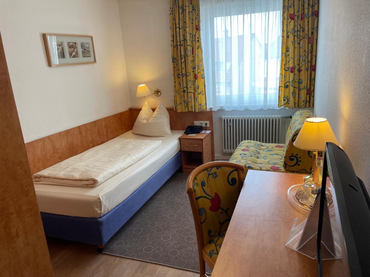 Hotel Ebnet Mutterstadt Zewnętrze zdjęcie