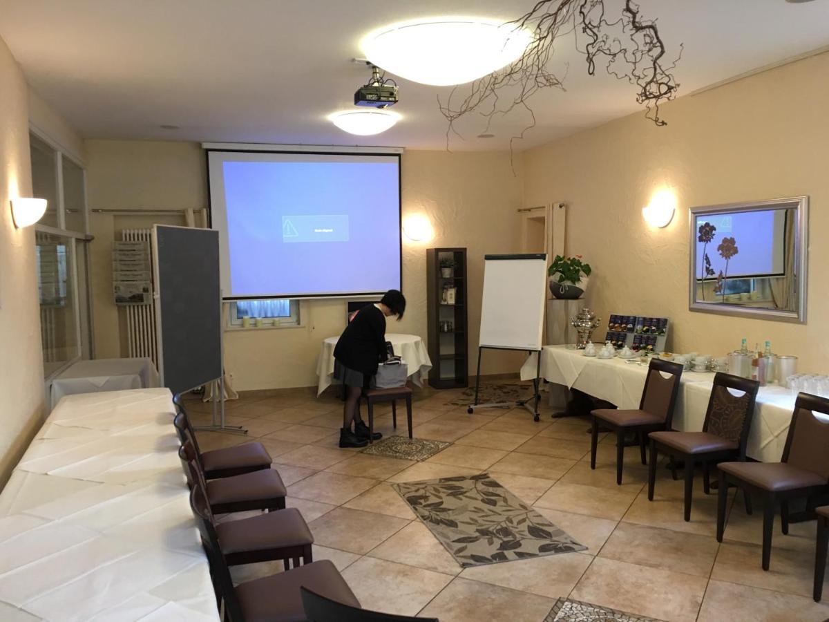 Hotel Ebnet Mutterstadt Zewnętrze zdjęcie